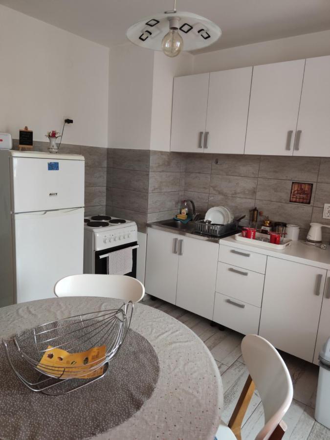 Apartmani Nina 塞拉耶佛 外观 照片